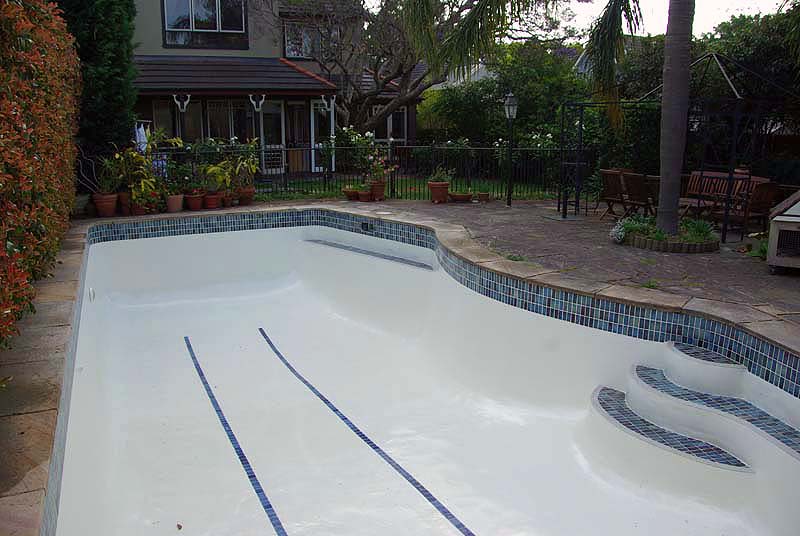 Marblesheen Pool and white Epotec