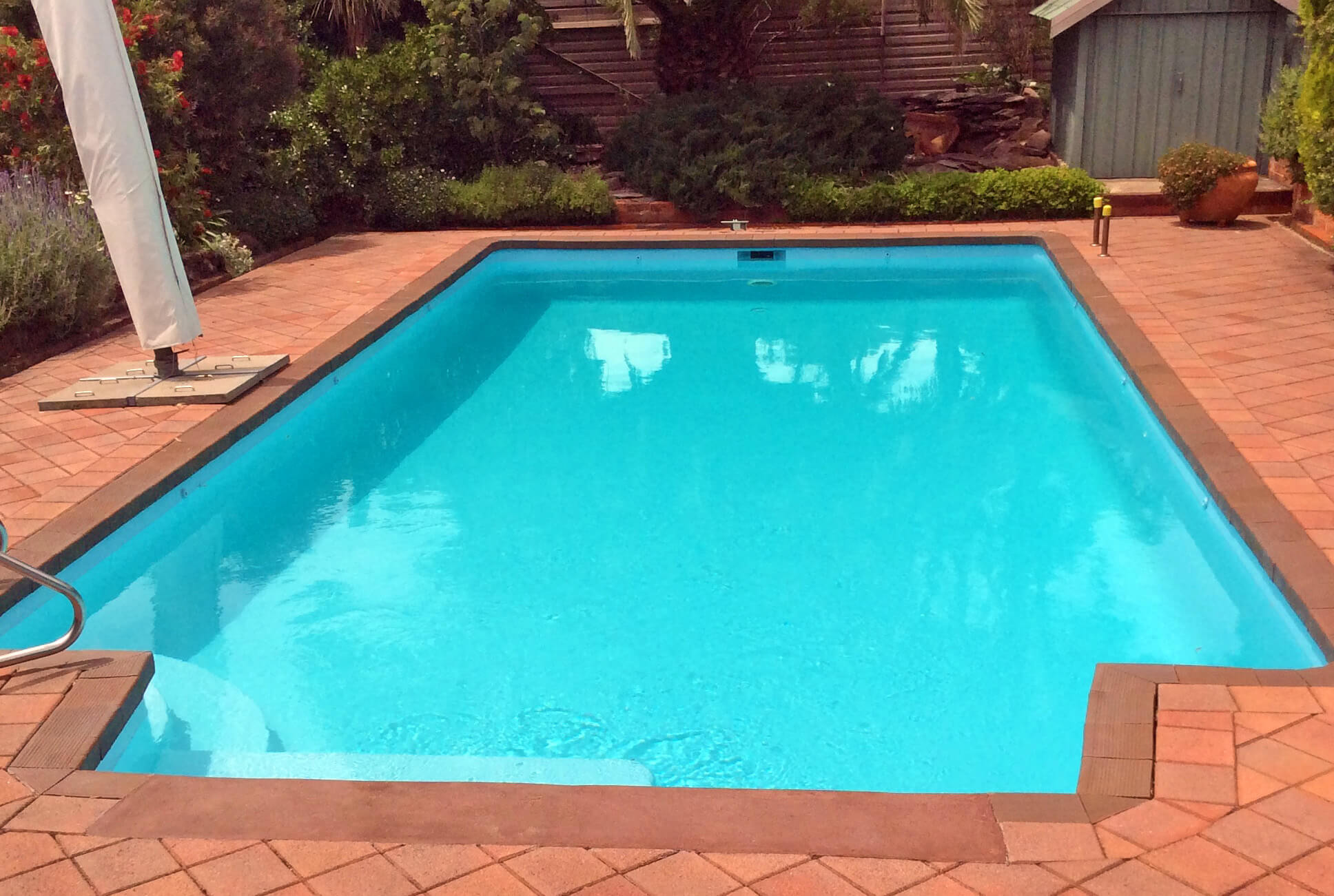 Features of epotec epoxy pool paint designed for swimming pools new